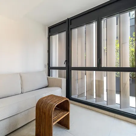 Charming I 2br Monaco